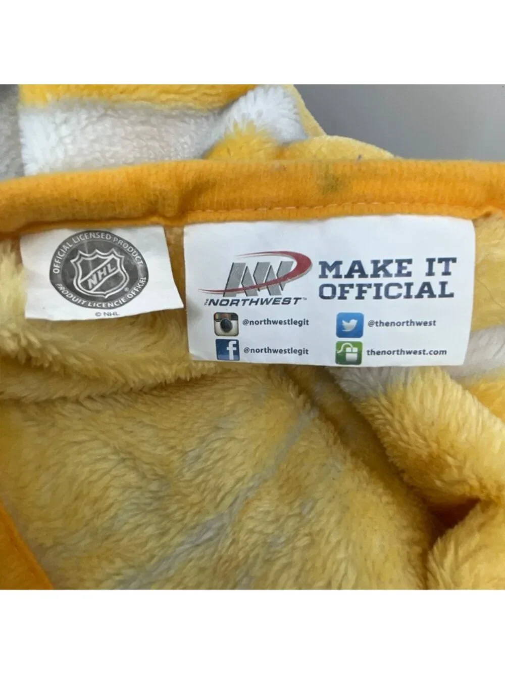 Nashville Predators NHL Logo Blanket By The Northwest Company - Yellow & Navy -